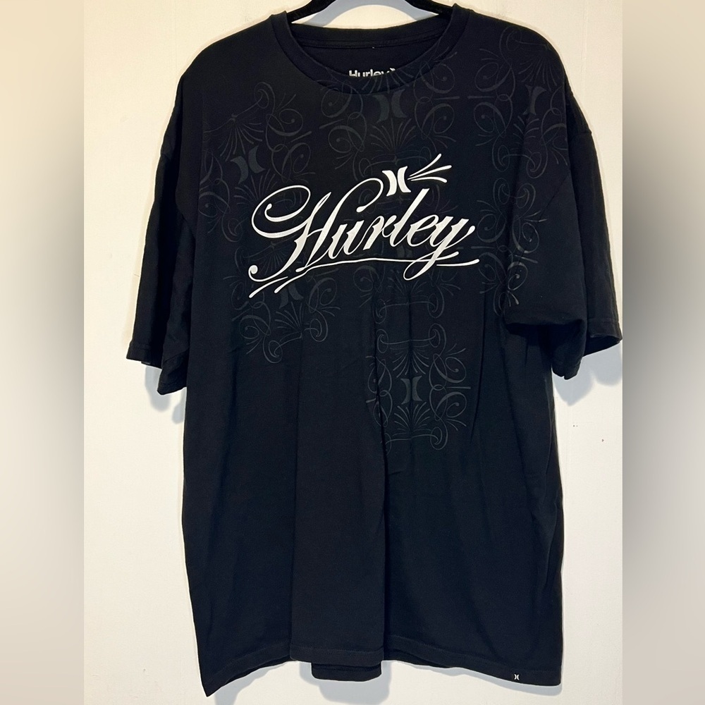 Hurley Black Short Sleeve Regular Fit T-shirt T37
